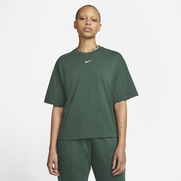 Nike Tops - Nike Sportswear Essentials Women's Boxy T-shirt - Size Medium - Pro Green